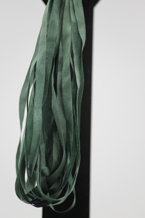 201 Matilda - Dinky Dyes Silk Ribbon 7mm: Stitch-It Central
