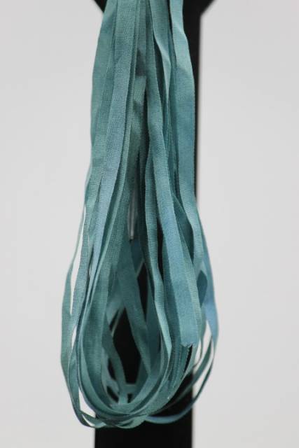 52 Emerald - Dinky Dyes Silk Ribbon 7mm
